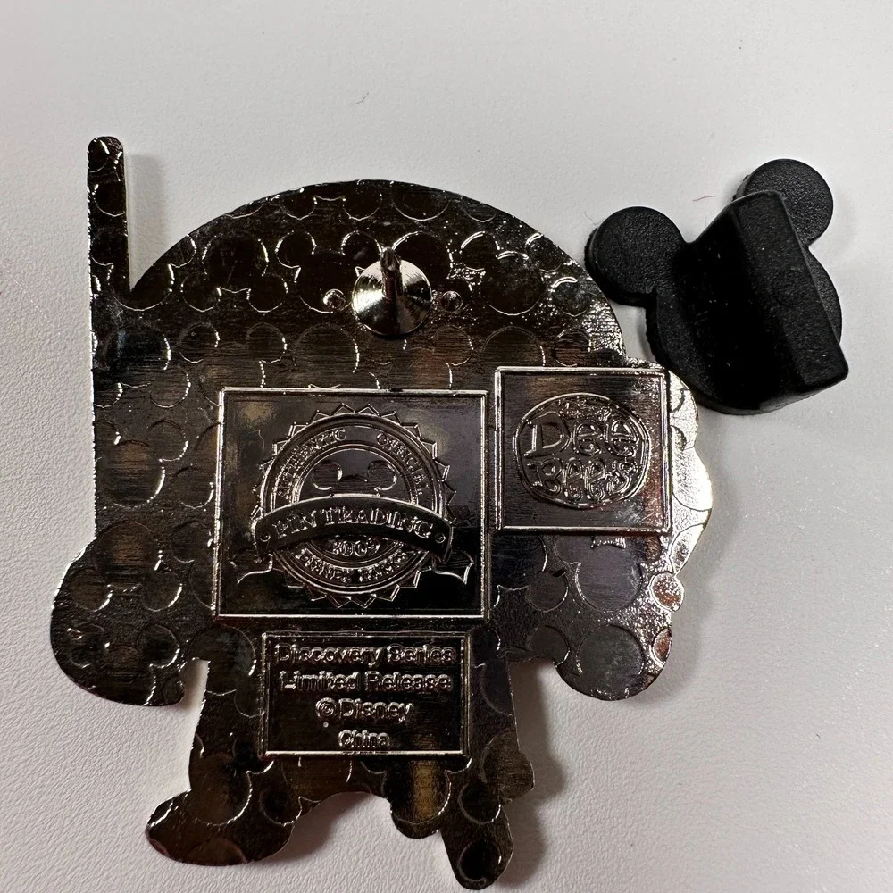 Disney Pin Dee Bees Discovery Series Patchee Pirate PP73350 Limited Release WDW‎